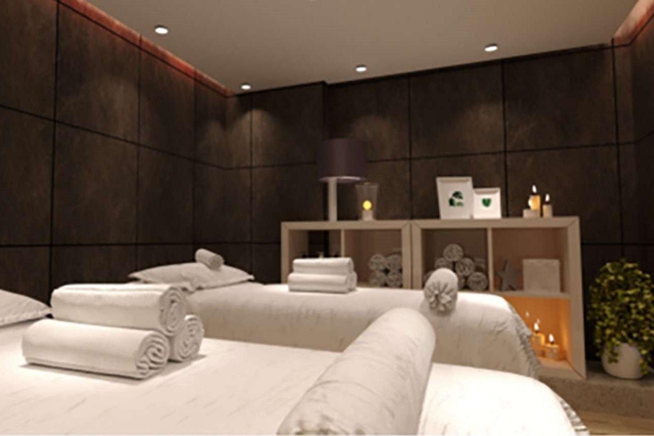 Henry Resort And Spa Durrës Buitenkant foto