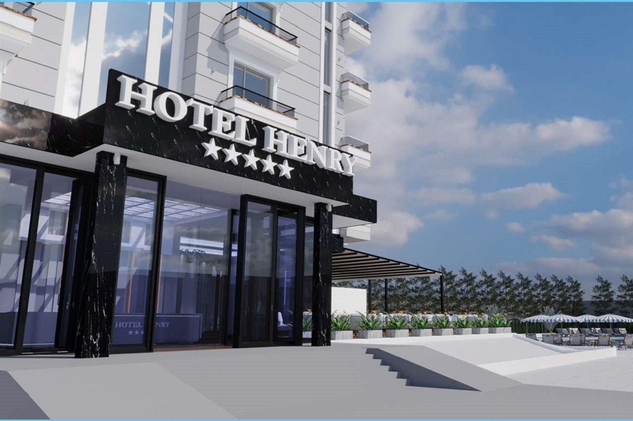 Henry Resort And Spa Durrës Buitenkant foto